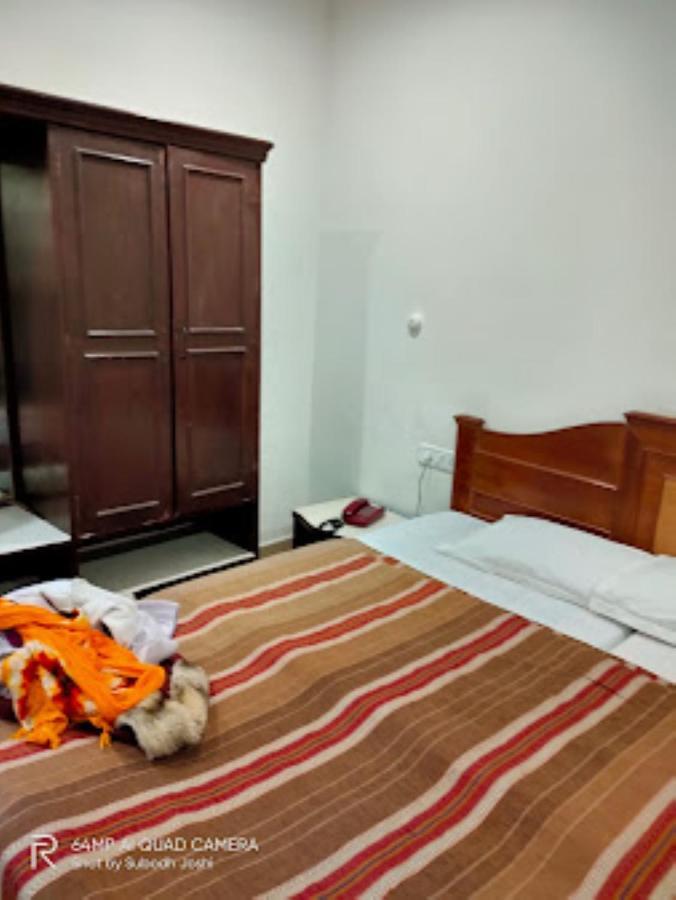 Mp Tourist Bunglow , Chitrakoot Hotel Sitapur Muafi Exterior photo
